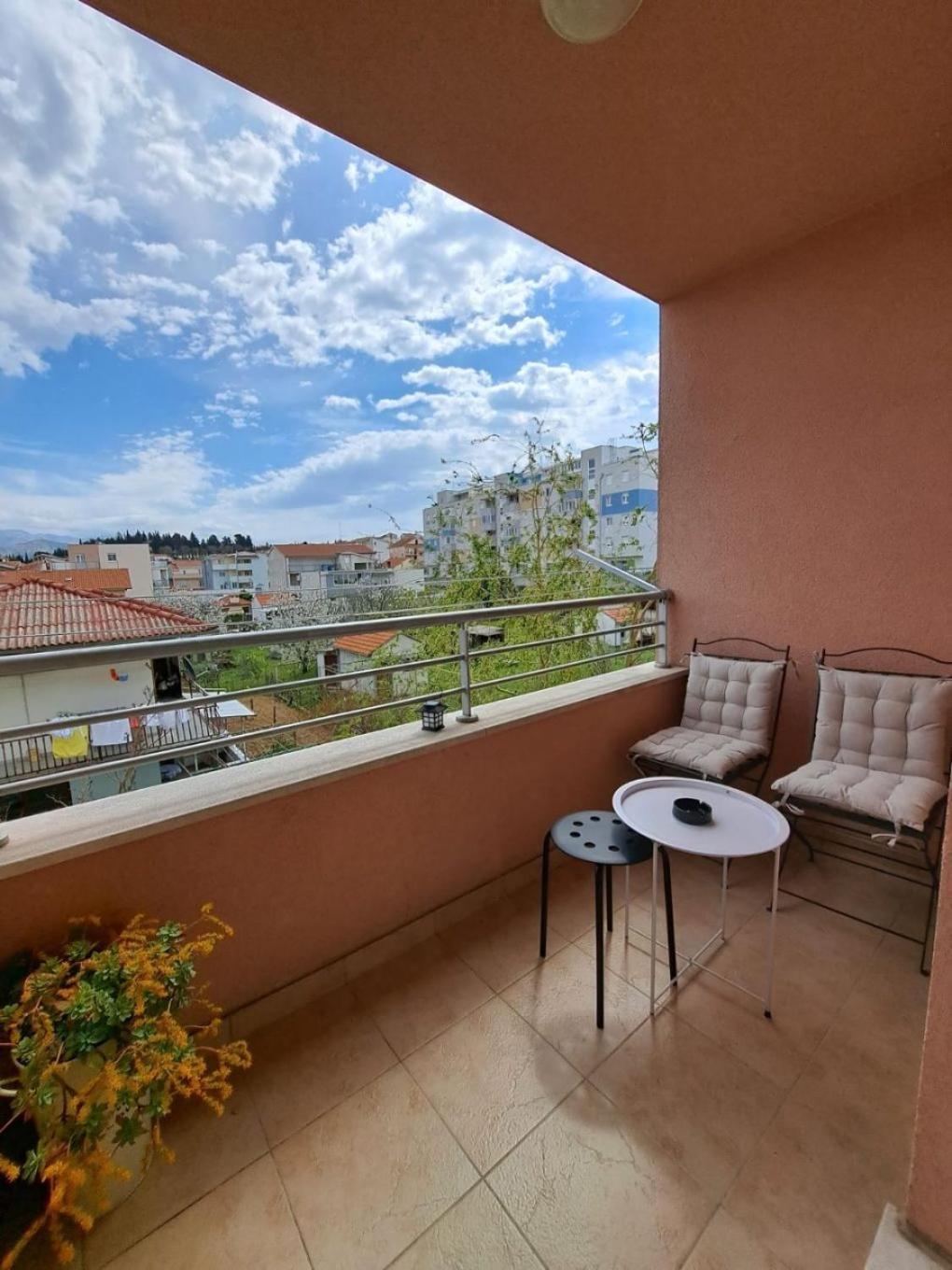 Apartment Slava - Close To The Mall Split Exterior foto